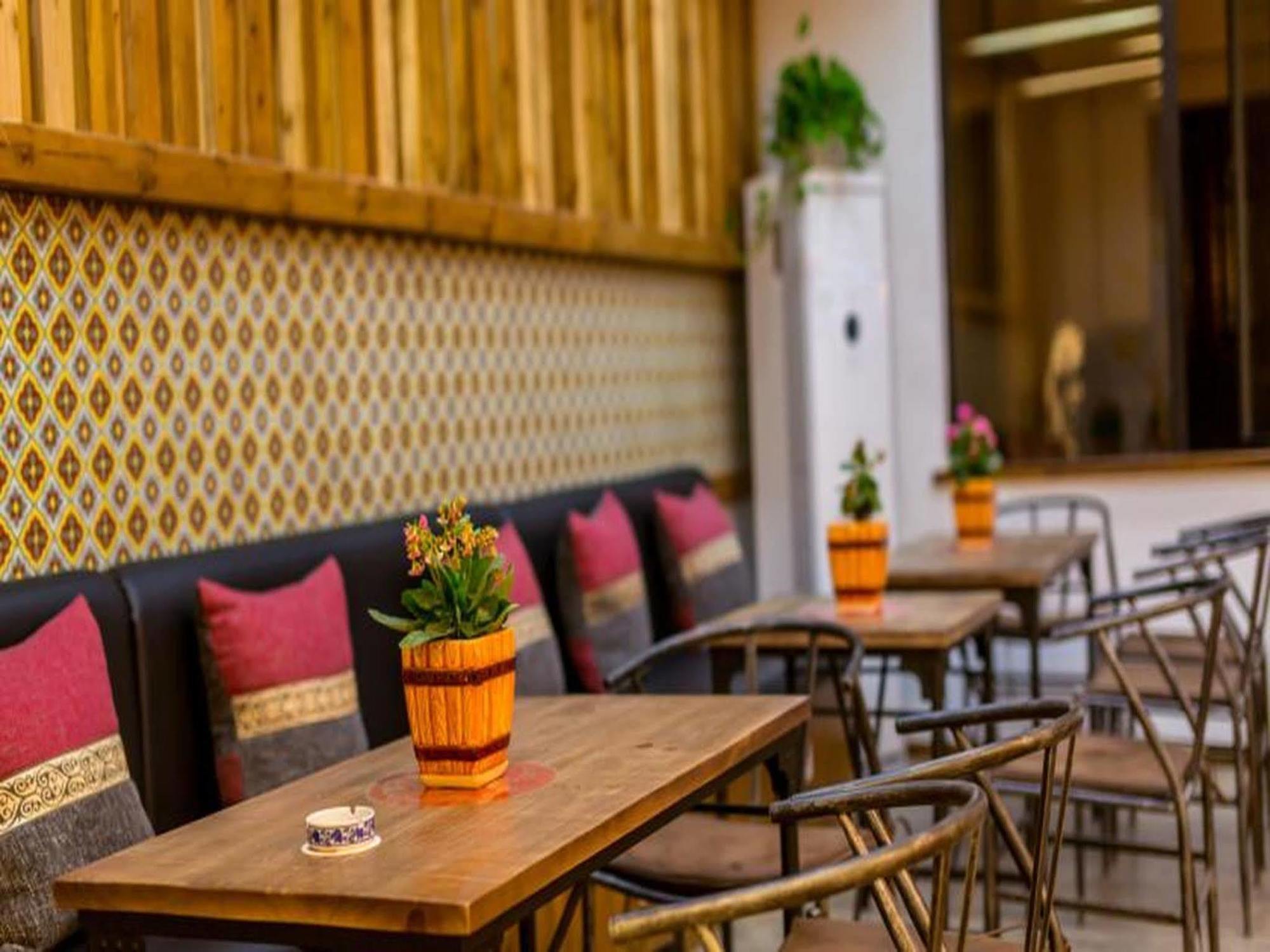 Moon Flower Hotel Guilin Exterior foto
