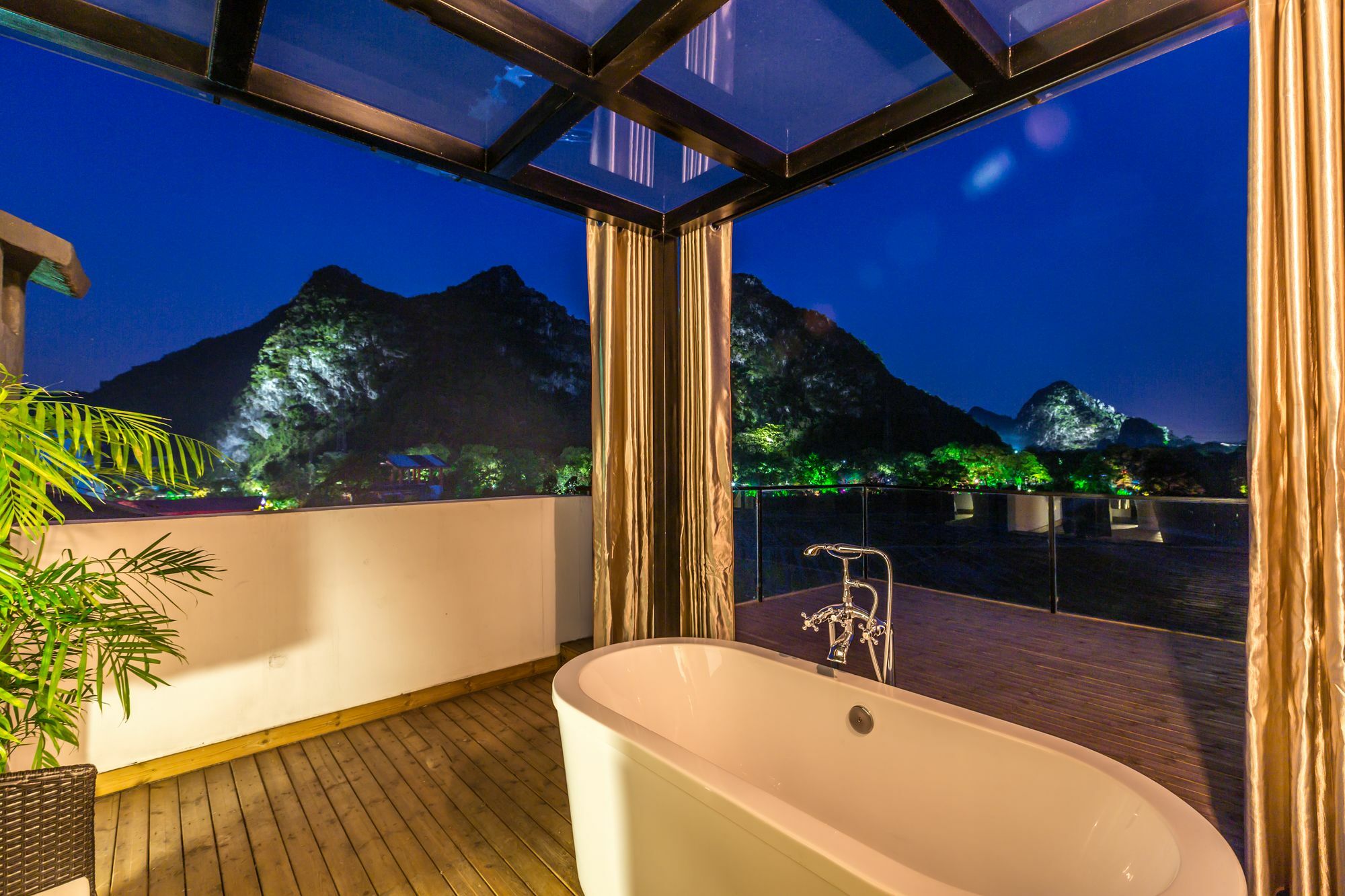 Moon Flower Hotel Guilin Exterior foto